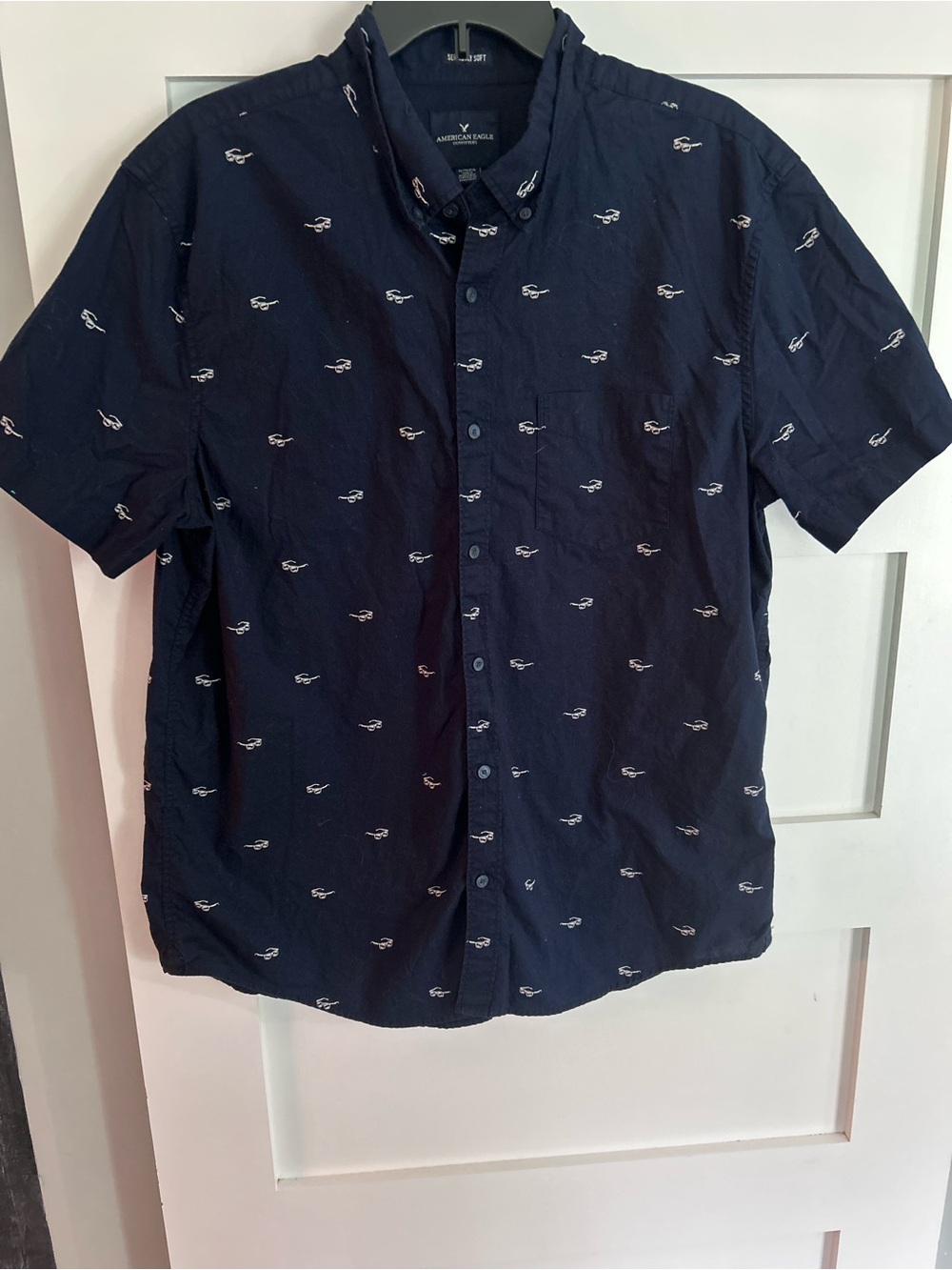American Eagle Outfitters Men’s Navy Short-Sleeve Button-Up Shirt XL